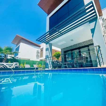 Vila Luxury Ada Marin *