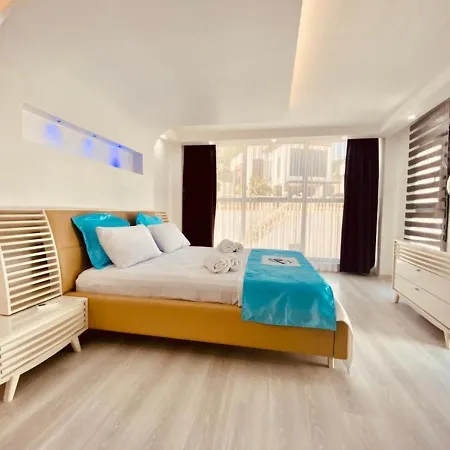 Luxury Ada Marin